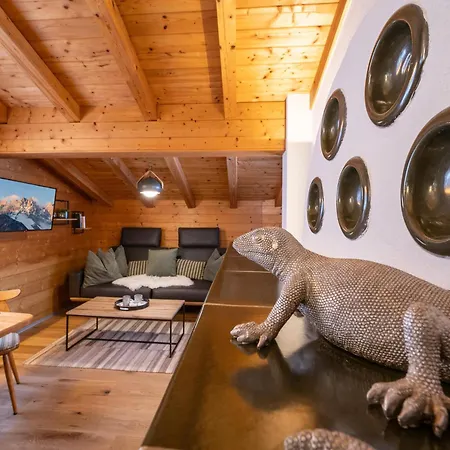 Hoamat Διαμέρισμα *